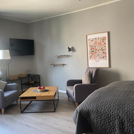 Schoenes Appartement Am Stadtpark Бохум Екстериор снимка