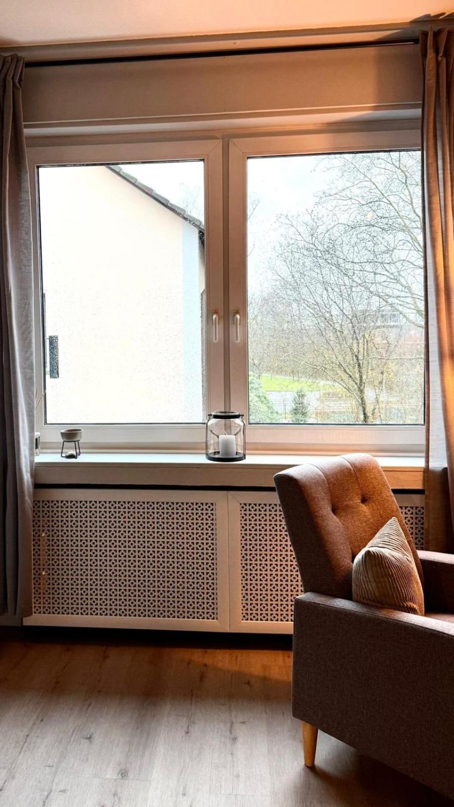 Schoenes Appartement Am Stadtpark Бохум Екстериор снимка