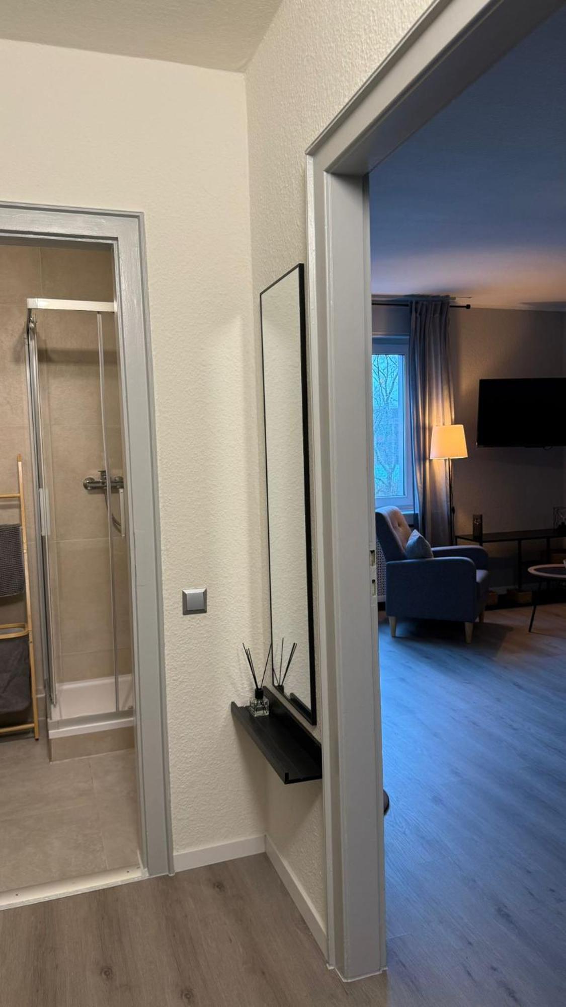 Schoenes Appartement Am Stadtpark Бохум Екстериор снимка